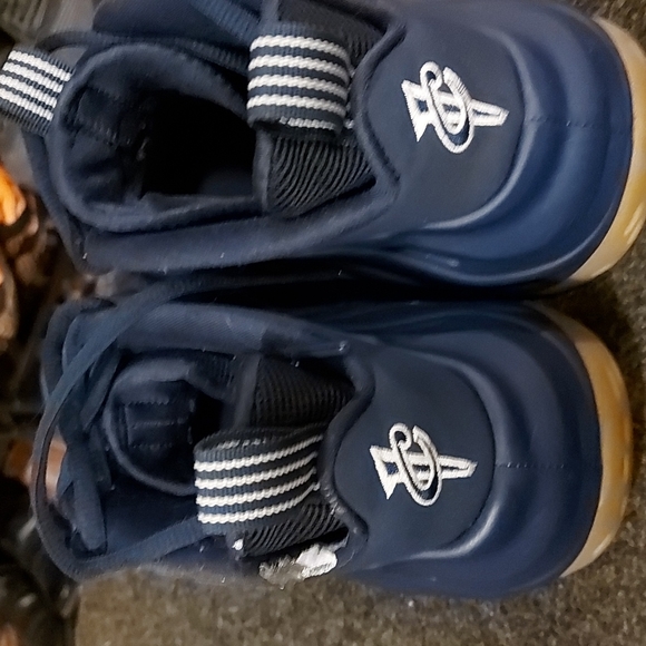 Nike Foamposite One Navy Gum - Picture 4 of 6